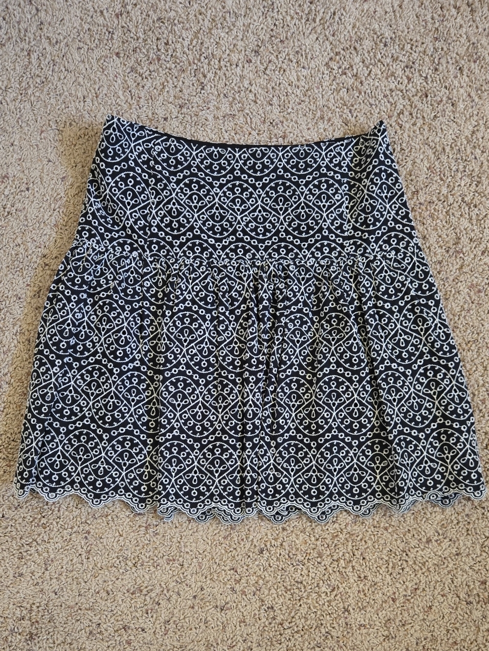 Express Black & White Patterned Mini Skirt